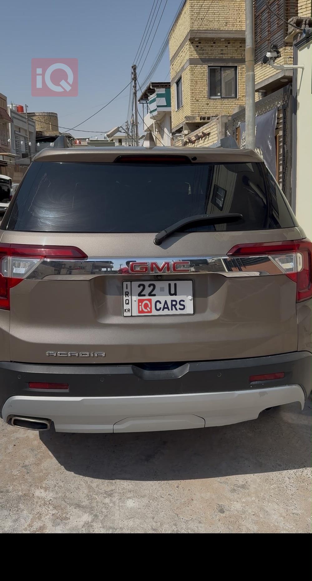 GMC Acadia